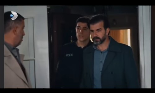 Değerli oyuncumuz Tuncay Bey, Arka Sokaklar Dizisinde rol aldı.