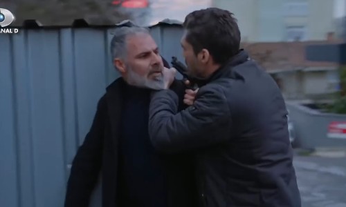 Değerli oyuncumuz Murat Bey , Arka Sokaklar Dizisinde rol aldı.