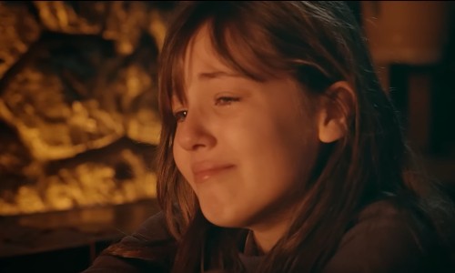 Yetenekli güzelliğimiz Buğlem Pelinsu’nun yer Maziden klibi yayında.