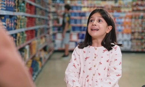 Tatlı miniğimiz Yağmur’umuzun İHH Yardım Reklamı yayında.