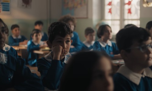 Cast direktörlüğünü yaptığımız Semicenk, Gözlerinden Gözlerine klibinde ajansımızın birbirinden yetenekli minikleri yer aldı.